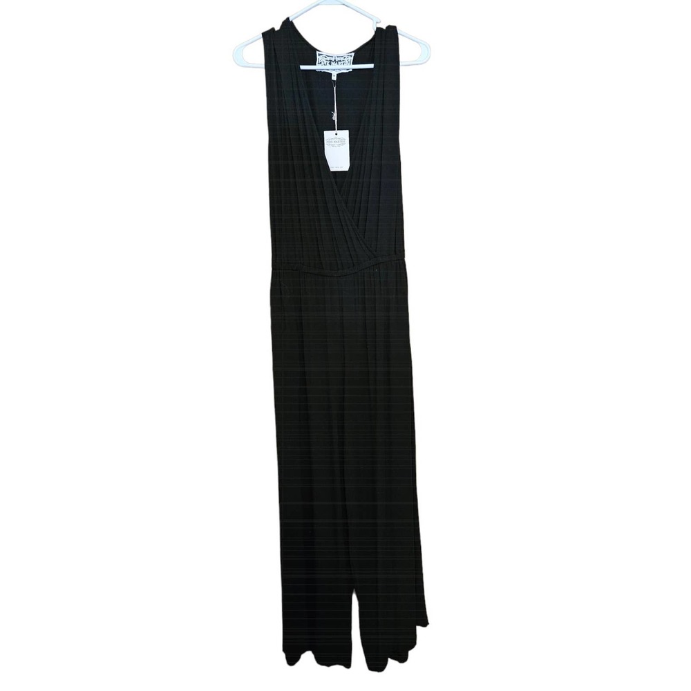 Pink Martini Collection sleeveless Summer Jumpsuit. Bkack Size Medium